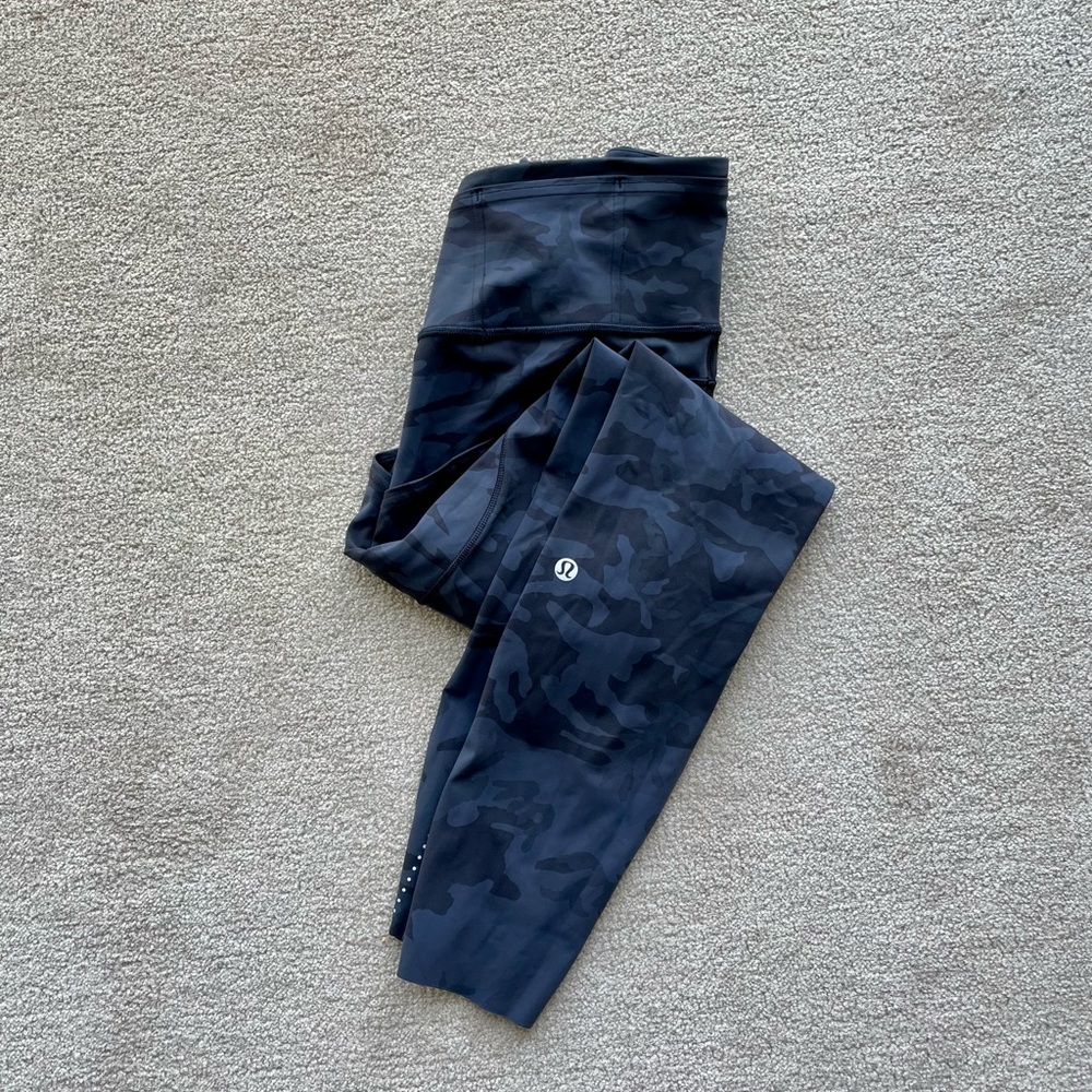Lululemon Fast & Free 24” Leggings Size 6